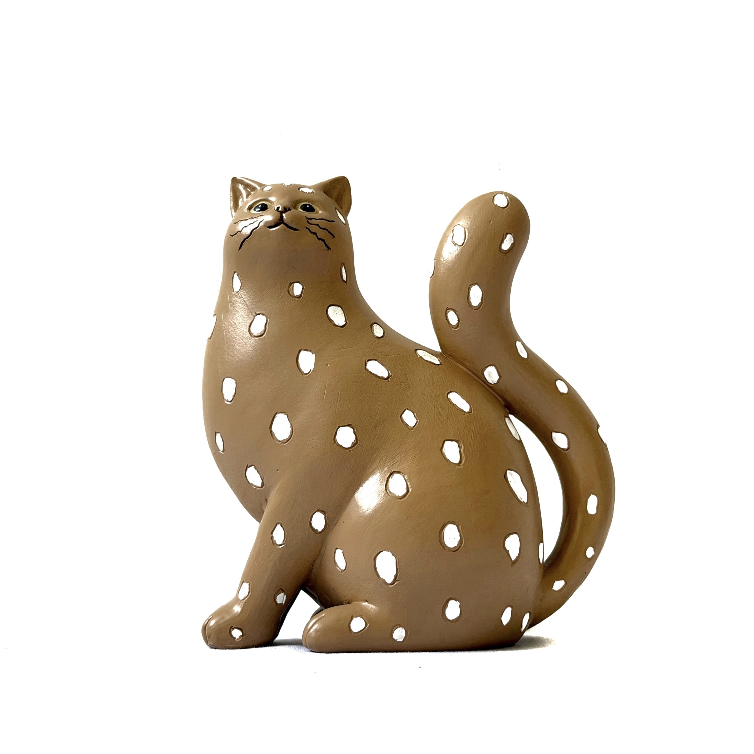 Figura decorativa gato sentado con manchas blancas