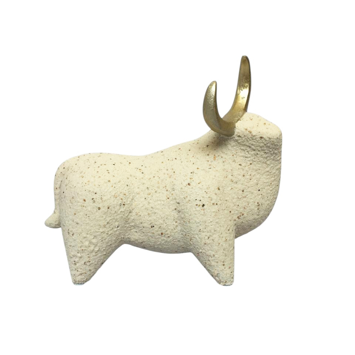 Figura decorativa toro color crema y dorado efecto arena tamaño chico